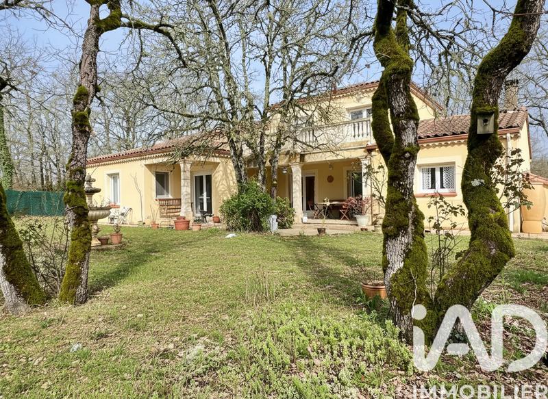 Maison - 168 m² - 5 pièces