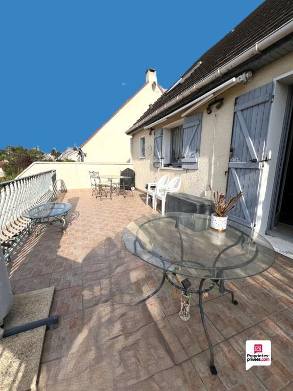 Maison - 96 m² - 5 pièces