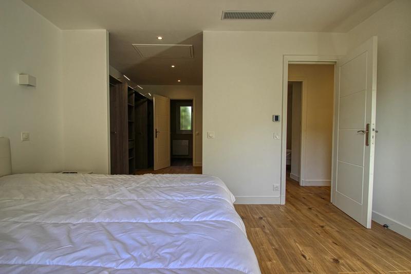 Villa - 215 m² - 5 pièces