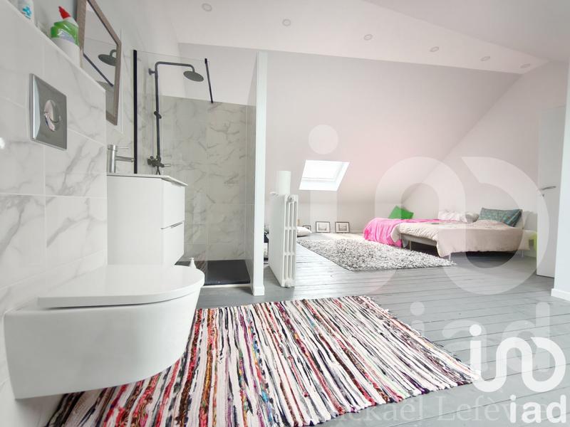 Maison de ville - 200 m² - 10 pièces