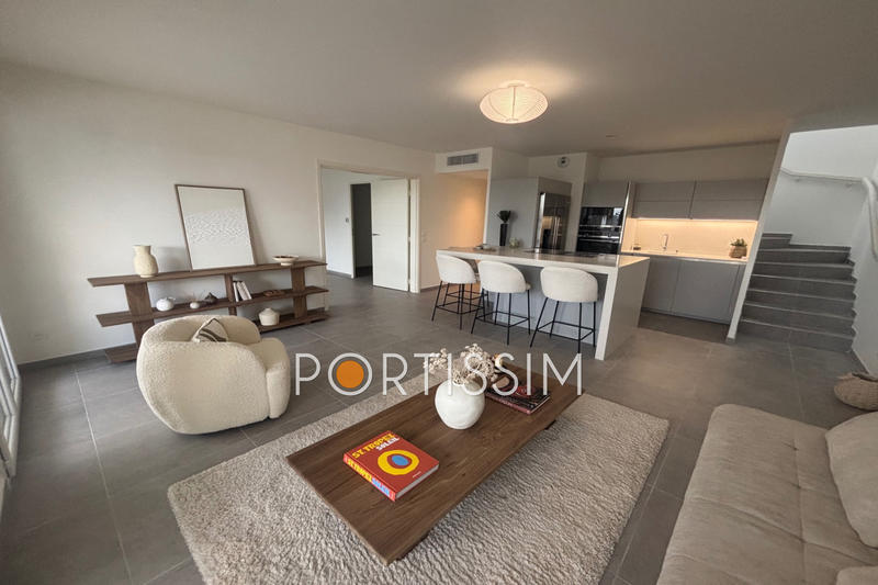 Appartement - 133 m² - 5 pièces