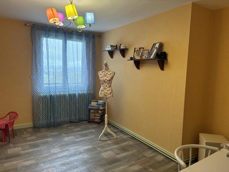 Demeure - 200 m² - 9 pièces