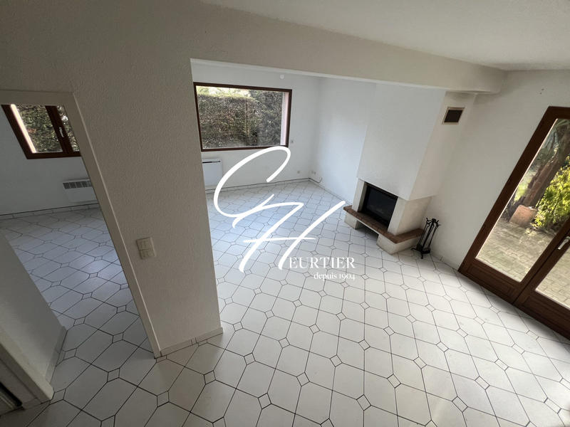 Villa - 99 m² - 5 pièces