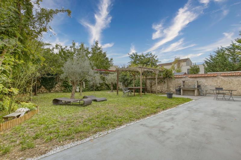 Maison - 167 m² - 6 pièces