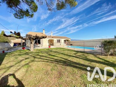 Maison - 122 m² - 5 pièces