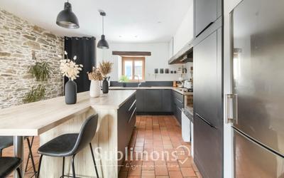 Maison - 121 m² - 5 pièces