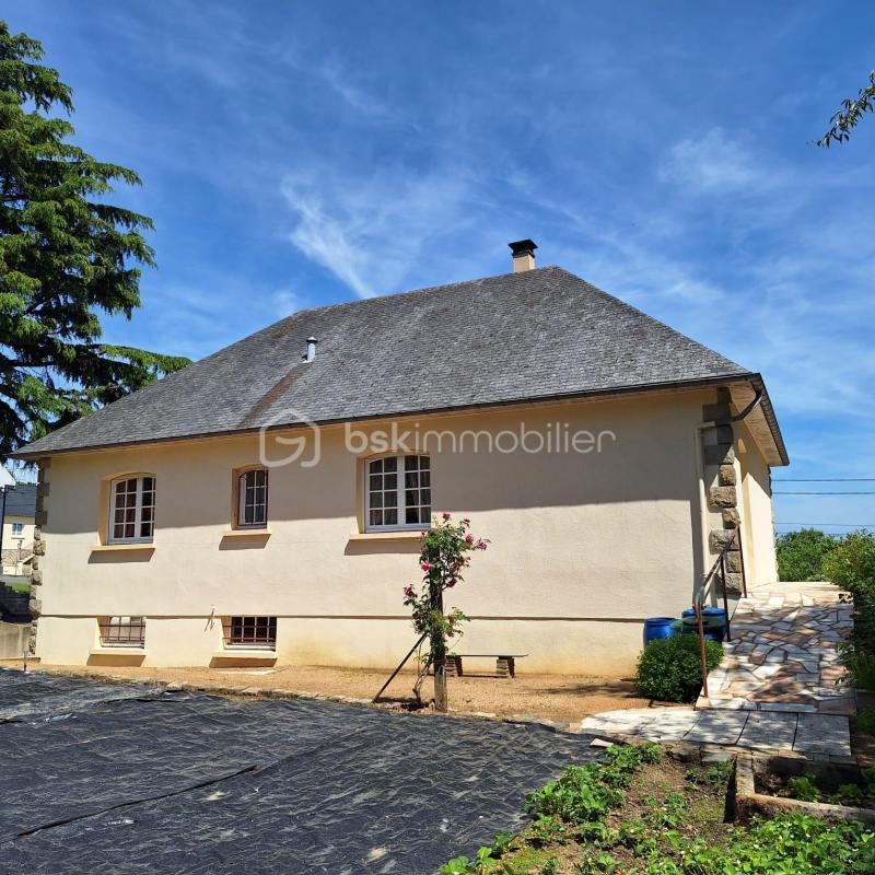Maison traditionnelle - 96 m² - 4 pièces