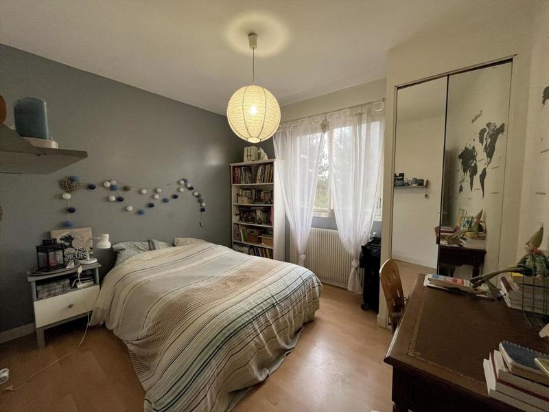 Maison - 142 m² - 7 pièces