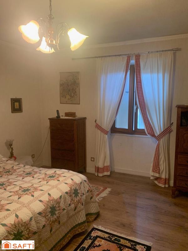 Maison - 190 m² - 7 pièces