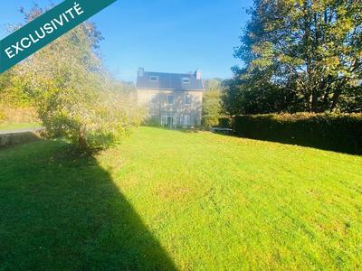 Maison - 132 m² - 9 pièces