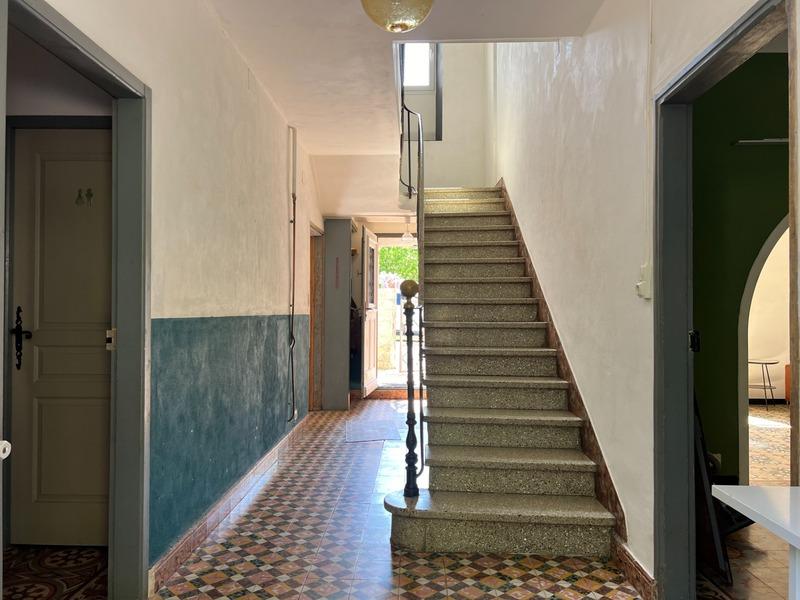 Maison - 181 m² - 7 pièces