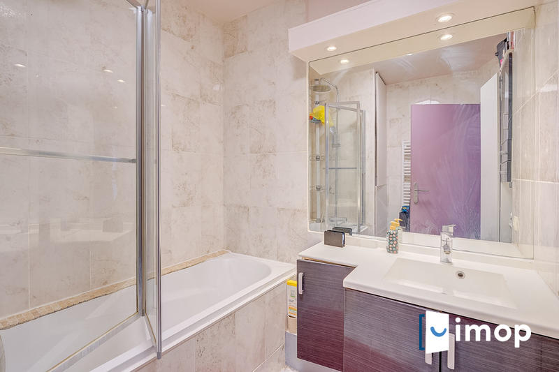 Appartement - 72 m² - 3 pièces