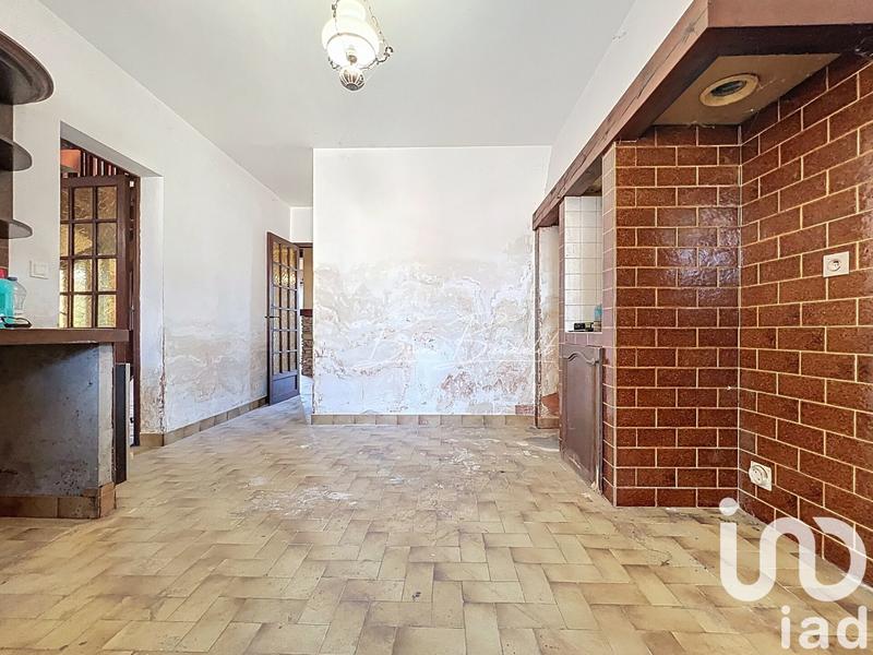 Maison - 210 m² - 6 pièces