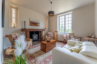 Maison - 340 m² - 12 pièces