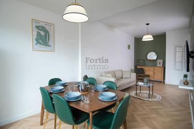 Maison - 134 m² - 8 pièces