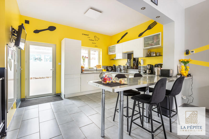 Maison - 133 m² - 5 pièces