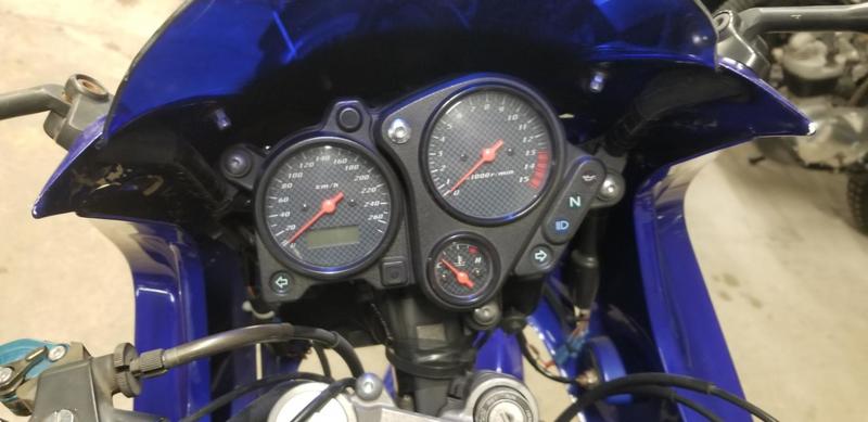 Honda Hornet 600 s honda bleu 0600 678