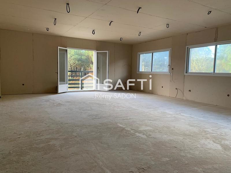 Bureau - 66 m² - 1 pièce