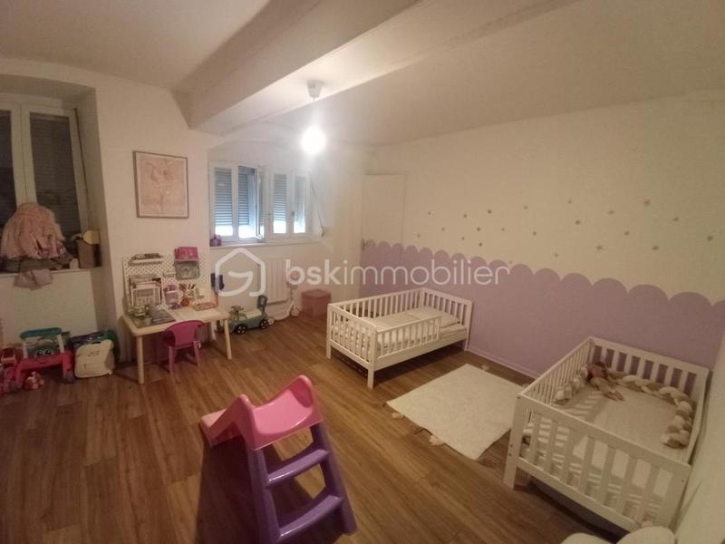 Appartement - 85 m² - 3 pièces