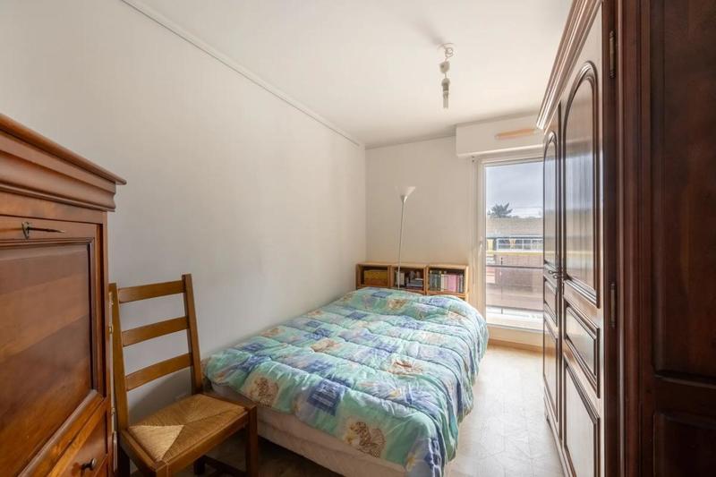 Appartement - 95 m² - 4 pièces