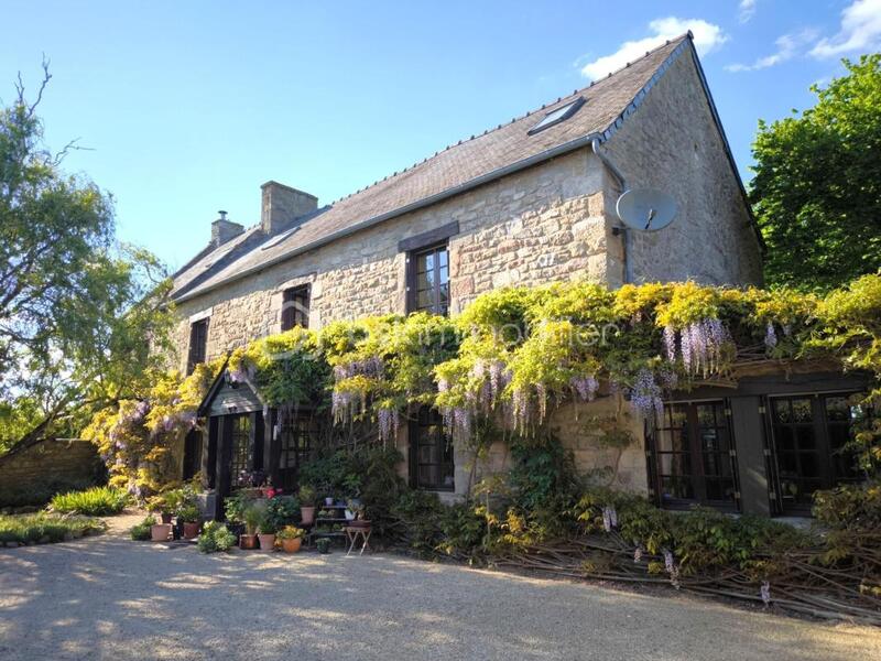 Maison - 182 m² - 6 pièces