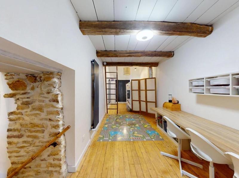 Maison - 103 m² - 4 pièces