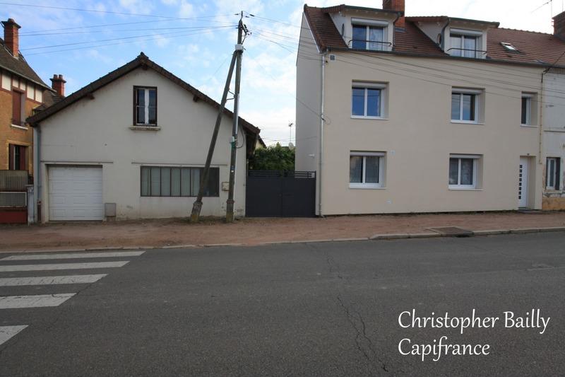 Maison - 160 m² - 8 pièces