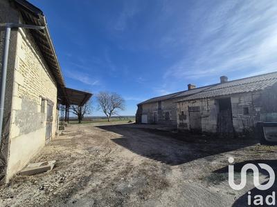 Maison de campagne - 200 m² - 4 pièces