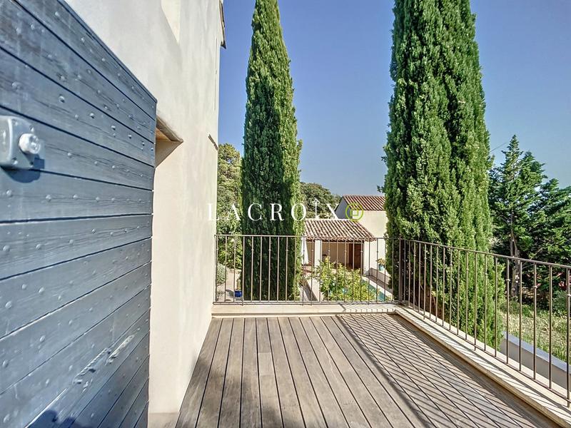 Maison - 169 m² - 5 pièces