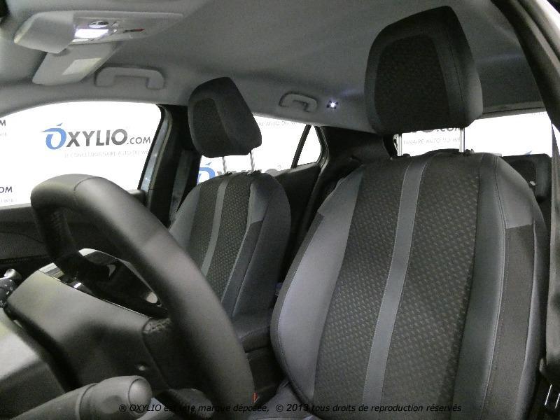 Peugeot 2008 II 1.2 Puretech 130 s&amp;S 7cv Allure