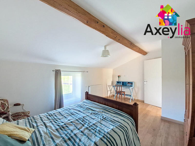 Maison - 144 m² - 5 pièces