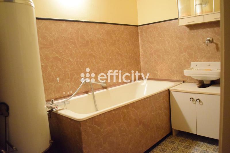 Immeuble - 160 m² - 6 pièces