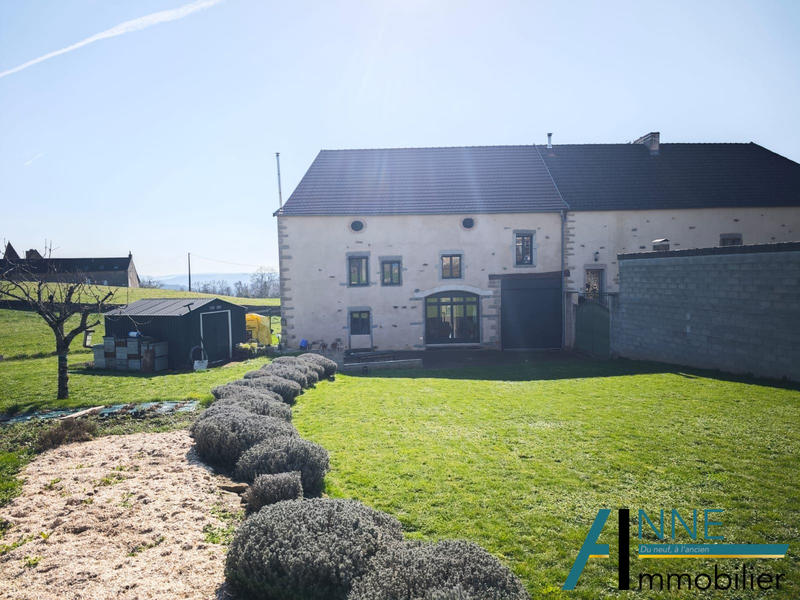 Maison - 170 m² - 6 pièces