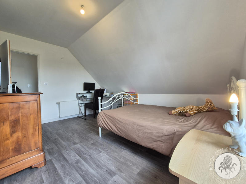 Maison - 87 m² - 5 pièces