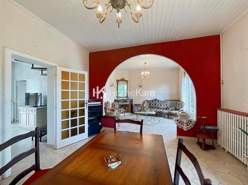 Maison - 102 m² - 4 pièces