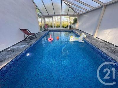 Maison - 179 m² - 7 pièces