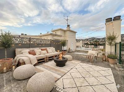 Appartement - 100 m² - 3 pièces