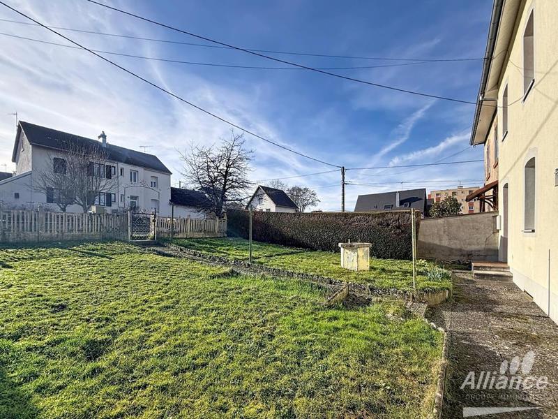 Maison - 101 m² - 6 pièces