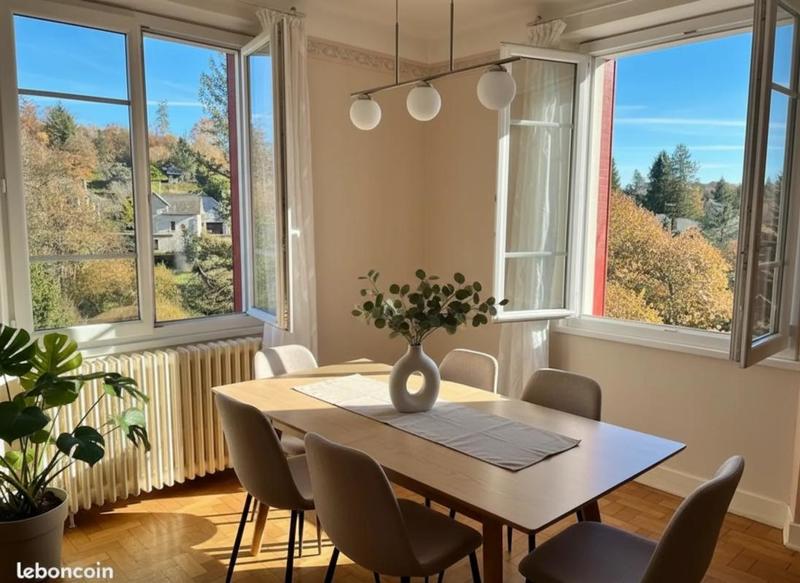 Maison - 160 m² - 8 pièces