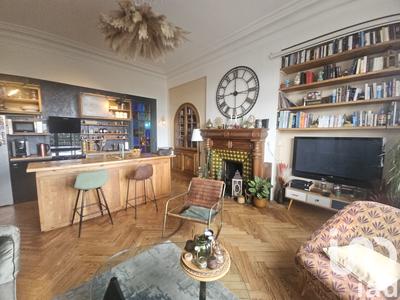 Appartement - 90 m² - 4 pièces