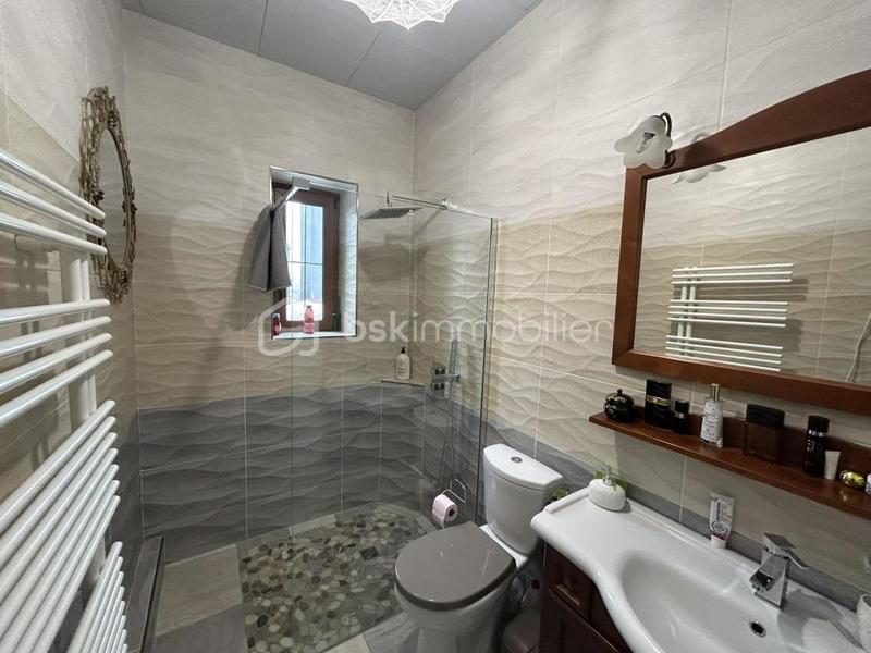 Château - 360 m² - 12 pièces