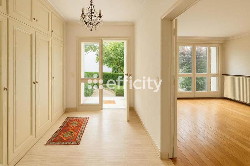 Maison - 112 m² - 6 pièces