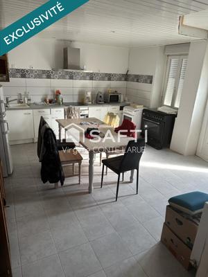 Maison - 90 m² - 5 pièces