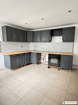 Maison - 91 m² - 5 pièces