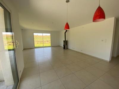 Maison - 180 m² - 7 pièces