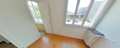 Studio - 25 m² - 1 pièce