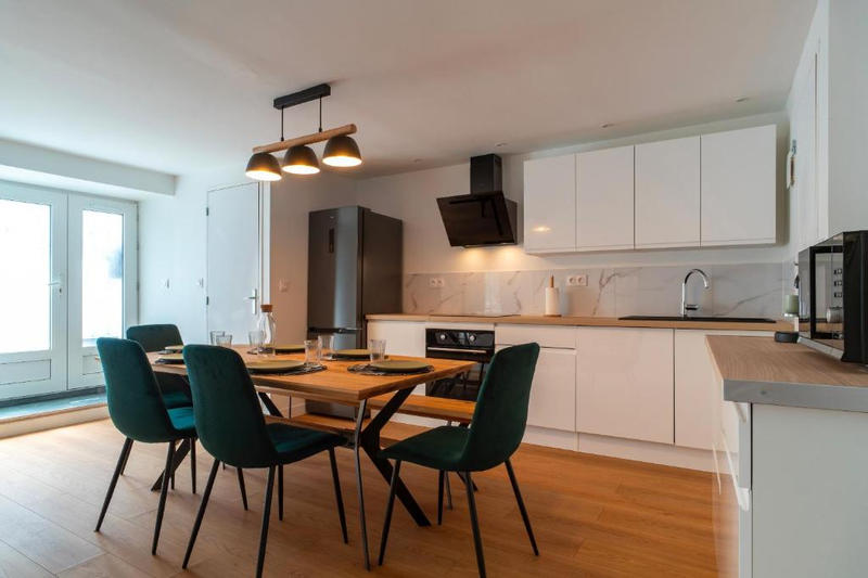 Maison de ville - 85 m² - 5 pièces