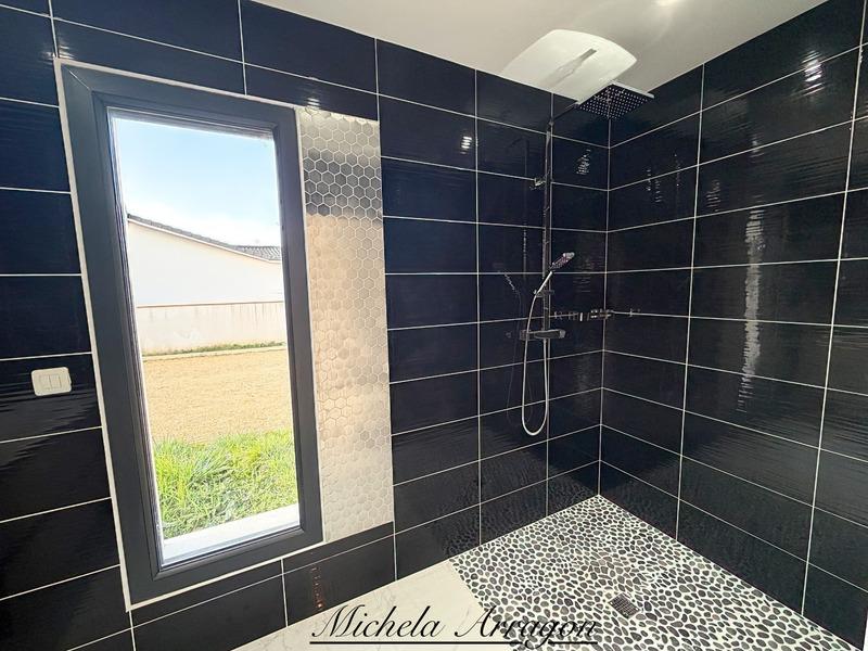 Maison - 115 m² - 4 pièces