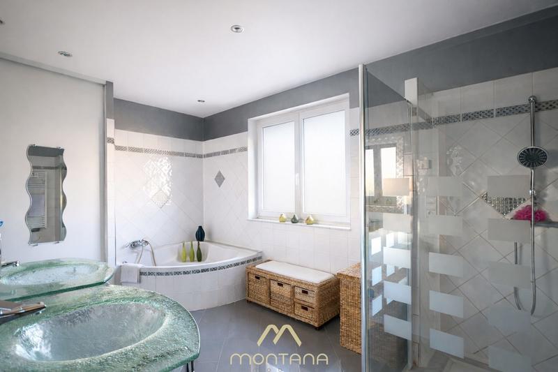 Maison - 177 m² - 6 pièces