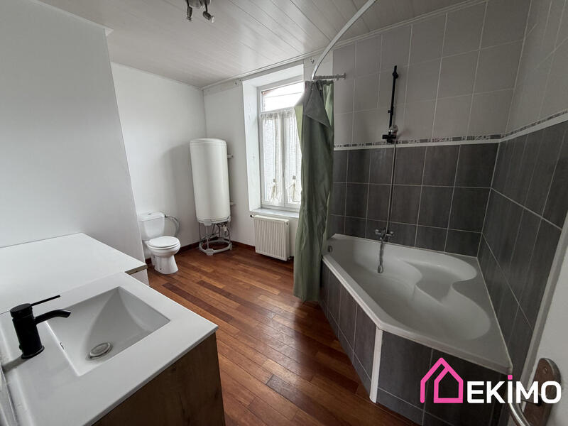 Maison - 77 m² - 4 pièces